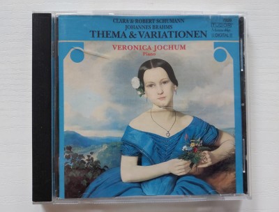 #CD: Clara &amp;amp; Robert Schumann, Johannes Brahms, Thema &amp;amp; Variationen, Veronica Jochum - piano foto