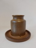 Vas ceramic (gresie) cu suport ceramic / borcan ceramica (bun pentru miere, etc), 12cm inaltime