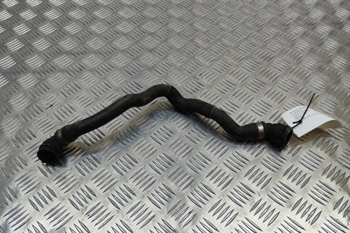 Furtun de lichid de răcire BMW 7 F01, F02 2011 OEM: 7591512 23039554