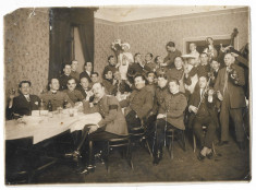 General Nicolae Macici petrecere ofiteri cu lautari poza veche mare foto