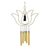 Clopoței de v&acirc;nt cu floare de lotus, 5 fluiere metalice aurii, 25x39 cm, CMCLASS