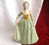 BIBELOU STATUETA PORTELAN ENGLEZESC FRANKLIN IN EDITIE LIMITATA MARIE ANTOINETTE 21 CM