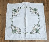 FATA DE MASA VINTAGE DIN MATERIAL SINTETIC CU MODEL BRODAT SI MARGINI CROSET
