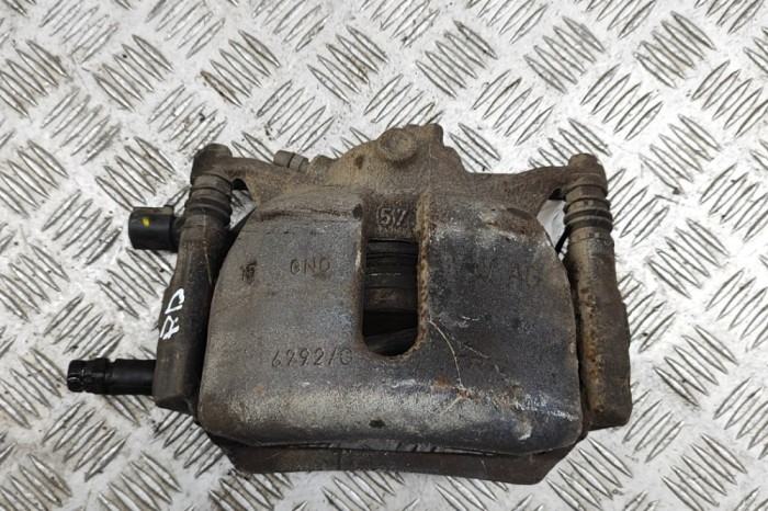 Etrier de fr&acirc;nă dreapta față SEAT ATECA KH7 2020 OEM: Off-road | 24816573