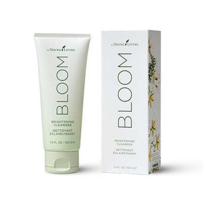 Demachiant pentru fata Bloom Brightening Cleanser foto