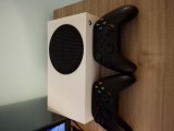 Xbox series s+2manete