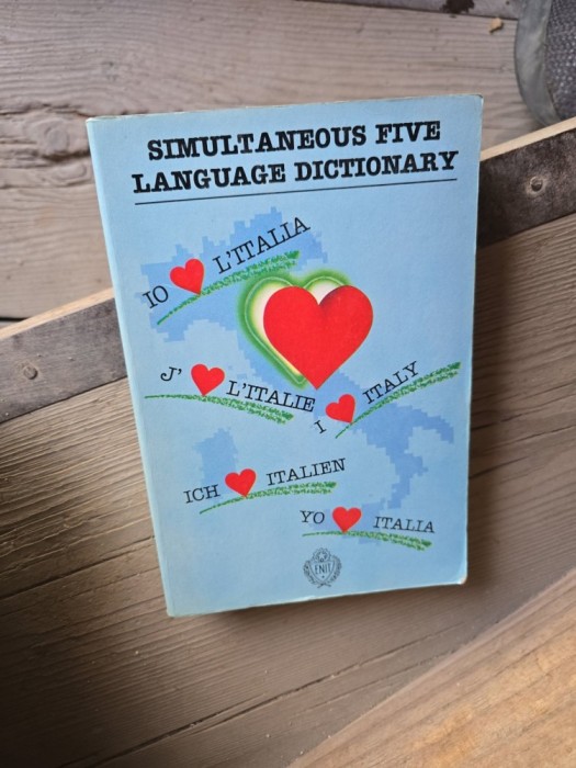 Simultaneous Five Language Dictionary - Unknown