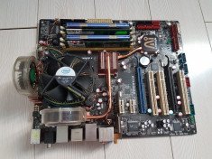 Placa de baza ASUS P5K Premium + Procesor Intel Quad core Q9300 + Ram DDR2 2Gb foto