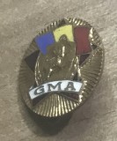AMS2 Insignă vintage de colecție &bdquo;GMA&rdquo; (Gata pentru Muncă și Apărare), aurie cu email tricolor, &icirc;n stare bună, din perioada comunistă RSR