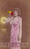 Ilustrata veche Szeretet cu femeie in rochie roz si trandafiri (circulata 1906)