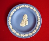 FARFURIOARA DIN PORTELAN ENGLEZESC BLUE JASPERWARE- WEDGWOOD D11cm