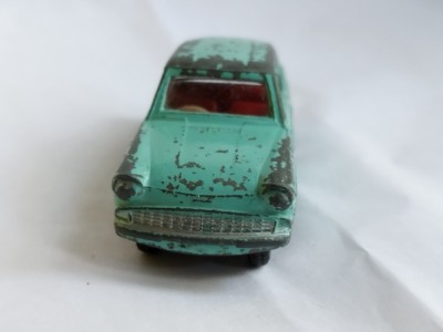 bnk jc Dinky 155 Ford Anglia foto