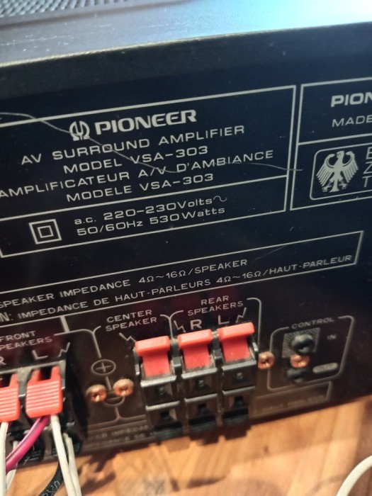 Amplificator pionner