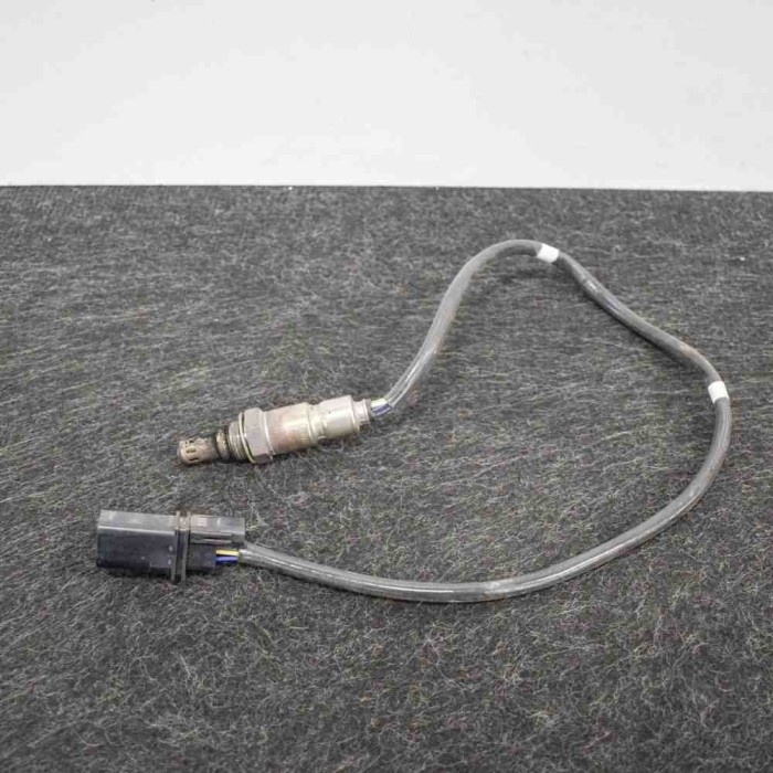 Sonda lambda VW PASSAT B8 3G2 2016 OEM: 04L906262A 3474579