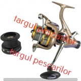 Mulineta Diamant Alb long cast YU 6000, 10 rulmenti si baitrunner