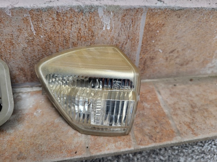 Semnalizare oglindă st&acirc;nga Ford Kuga