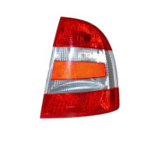 Stop spate lampa Skoda Superb 3U4 09.2006-06.2008, partea dreapta fara suport becuri, Stopuri Skoda Superb 3U5945112A