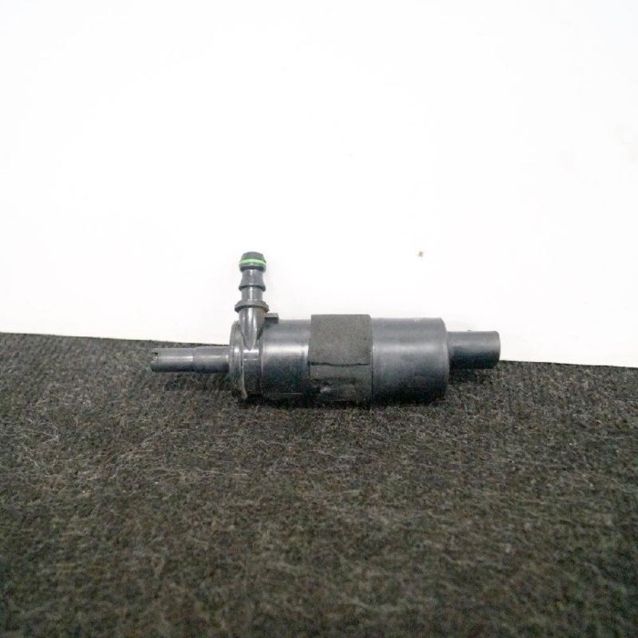 Motor rezervor lichid de parbriz AUDI Q5 8R 2013 OEM: 3B7955681 2789246