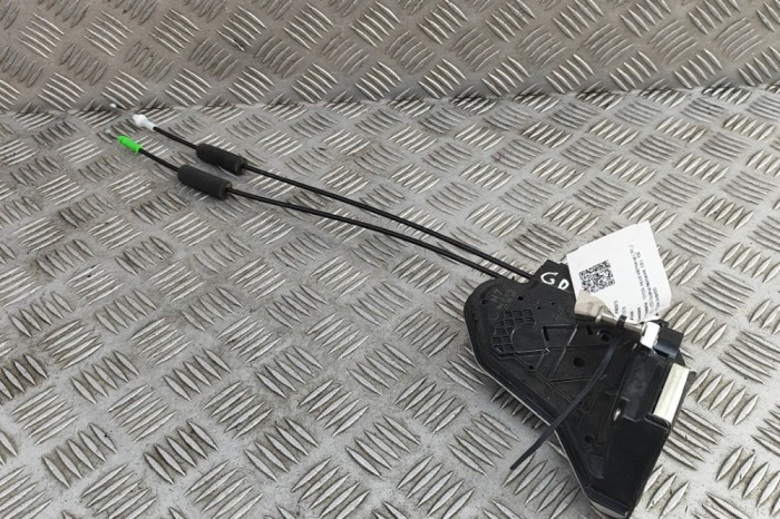 &Icirc;ncuietoare ușă dreapta spate TOYOTA HILUX VIII Pick-up _N1_ 2023 OEM: 69050-0K080,690500K080 31234795