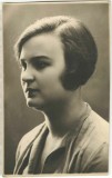P2940N Portret de femeie, studio Foto-Lux, Iași