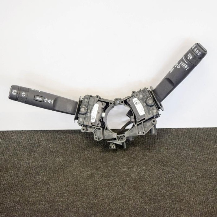 Maneta semnalizare ștergătoare OPEL MOKKA / MOKKA X 2018 OEM: 20962250,52087550 10001193