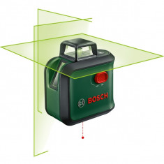 Nivela laser cu linii BOSCH AdvancedLevel 360, precizie 0,4 mm m ,unghi de deschidere 120 ,cu 4 baterii 1.5 V LR6, geanta depozitare,fara stativ