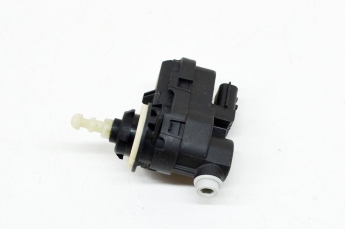 Motor de reglare nivel far st&acirc;nga față RENAULT CAPTUR J5_ 2020 OEM: 260564014R 11816574
