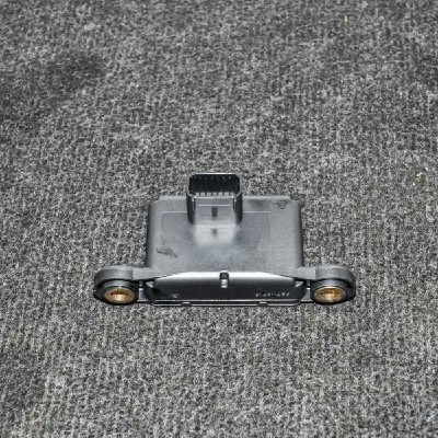 Senzor de accelerație OPEL ASTRA J 2012 OEM: 13505725 | 2501640 foto