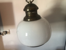 Candelabru,lampa de tavan,lustra germana tip pendul,abajur din sticla foto