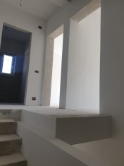 Casa cu 4 camere, 130 mp utili, 216 mp de teren , str. Crisan, loc. Floresti - direct proprietar.