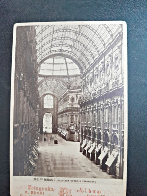 Fotografie pe carton, imagine de la Galeria Vittorio Emanuelle Milano, cca 1900 foto