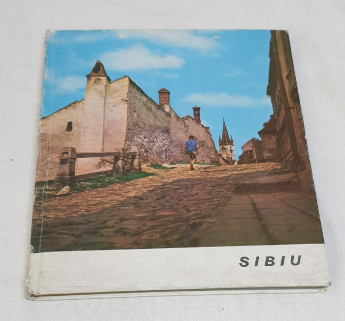 Carte veche de colectie ANUL 1968 - Monumentele Patriei Noastra - SIBIU
