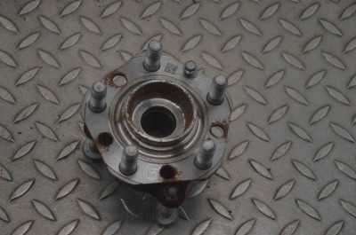 Rulment roata dreapta spate TESLA MODEL Y 2022 OEM: 1044123-00-B foto