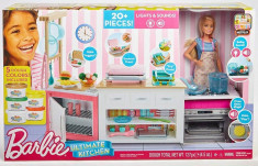 PAPUSA BARBIE CU SET DE JOACA BUCATARIE foto