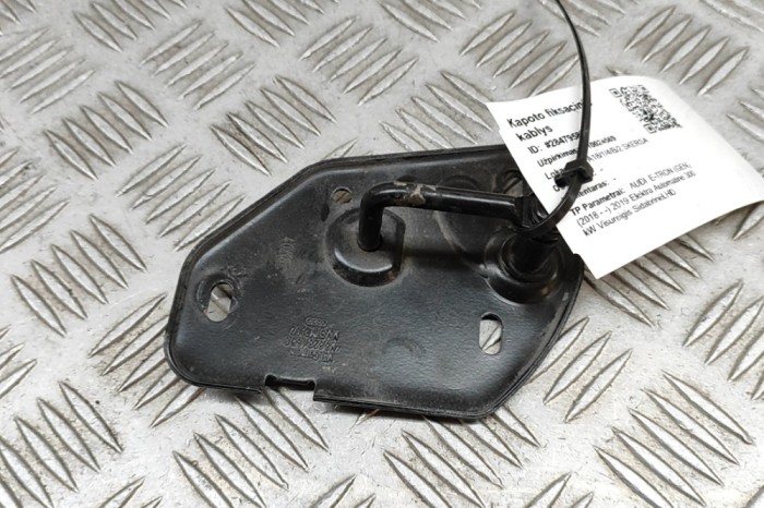 Zăvor de siguranță capota AUDI E-TRON GEN 2019 OEM: 4M8823185C 28479587