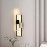 Aplica LED moderna Massika 37W, alb/negru, design geometric pentru interior