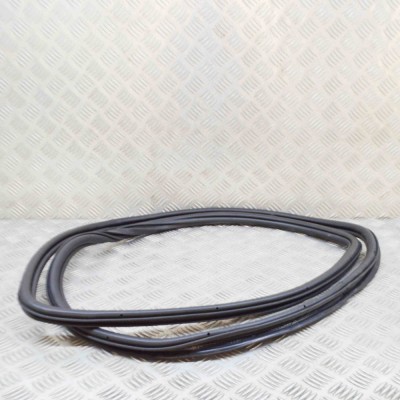 Garnitura ușă st&amp;acirc;nga față AUDI Q7 4L 2013 OEM: 4L0831721A foto