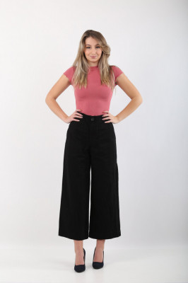 Pantaloni evazati betelie elastica Bershka foto