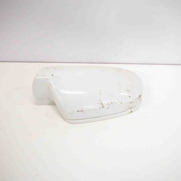 Cadru oglinda ușă dreapta față AUDI A4 Avant 8K5, B8 2013 OEM: 8F0857528 10572652