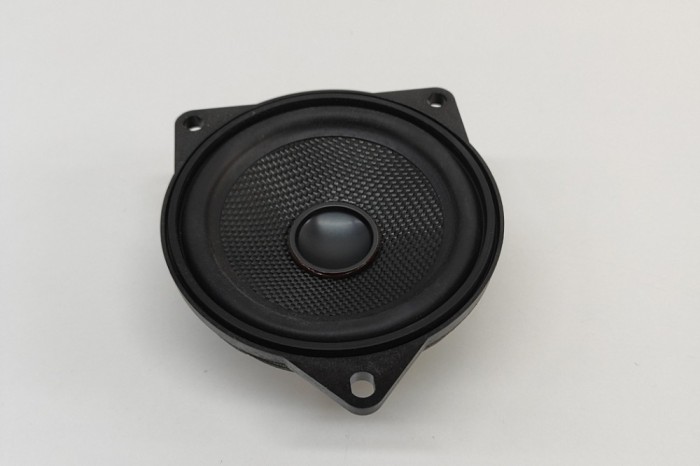 Difuzor ușă st&acirc;nga față BMW 7 F01, F02 2011 OEM: 9133410 | 28442809