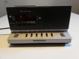 Radio GRUNDIG model SONO-CLOCK 800 - FM /AM - Impecabil/Vintage/RFG, Analog