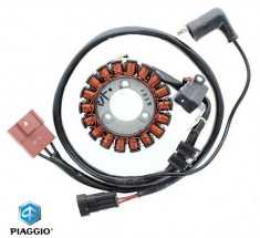 Magnetou (stator aprindere) original Aprilia Atlantic &amp;ndash; Scarabeo - Malaguti Madison - Piaggio MP3 &amp;ndash; Beverly &amp;ndash; Vespa GTS 125-300cc foto