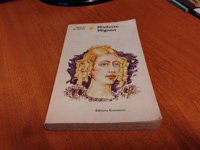 Modeste Mignon foto