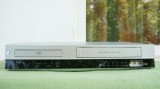 Video recorder VHS combo cu DVD player LG model V280 stereo hi-fi, DivX, SCART cu RGB