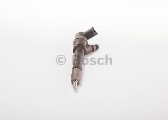 Injector OPEL VIVARO platou / sasiu (E7) (2006 - 2014) BOSCH 0 445 110 265