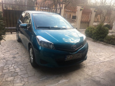 Vand Toyota Yaris foto