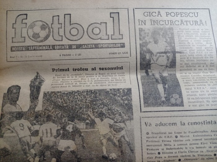 Lot 12 numere din săptăm&acirc;nalul Fotbal, anul 1990, selecție Dinamo București