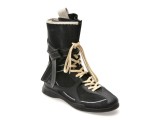 Ghete GRYXX negre, 3301, din piele intoarsa