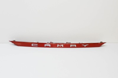 Ornament lampa număr de &amp;icirc;nmatriculare TOYOTA CAMRY _V7_ 2019 OEM: 76801-33660,76801-33670,76801-33680 20644813 foto