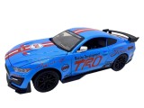 Machetă metalică Ford Mustang Shelby GT500 albastru scara 1:24 cu lumini sunete elemente deschizabile și mecanism cu resort